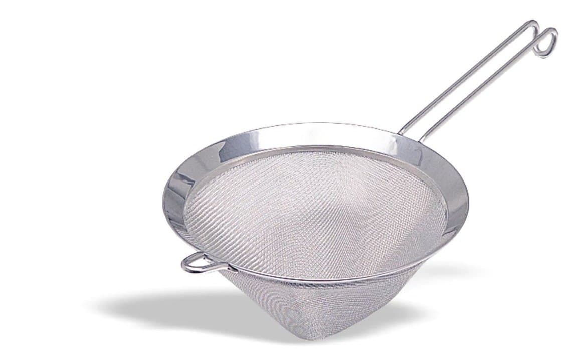 Conical strainer 18 cm stainless steel with 0.7 mm mesh