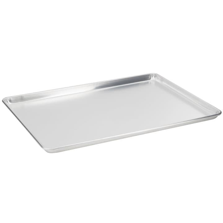 Full-size Wear-Ever® heavy-duty aluminum sheet pan with natural finish
