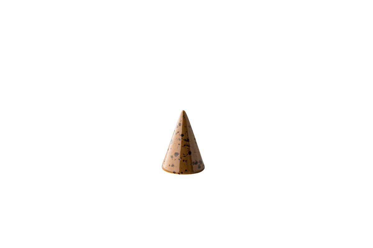 Shapes piramis, barna, 4,6 x 6,6 cm
